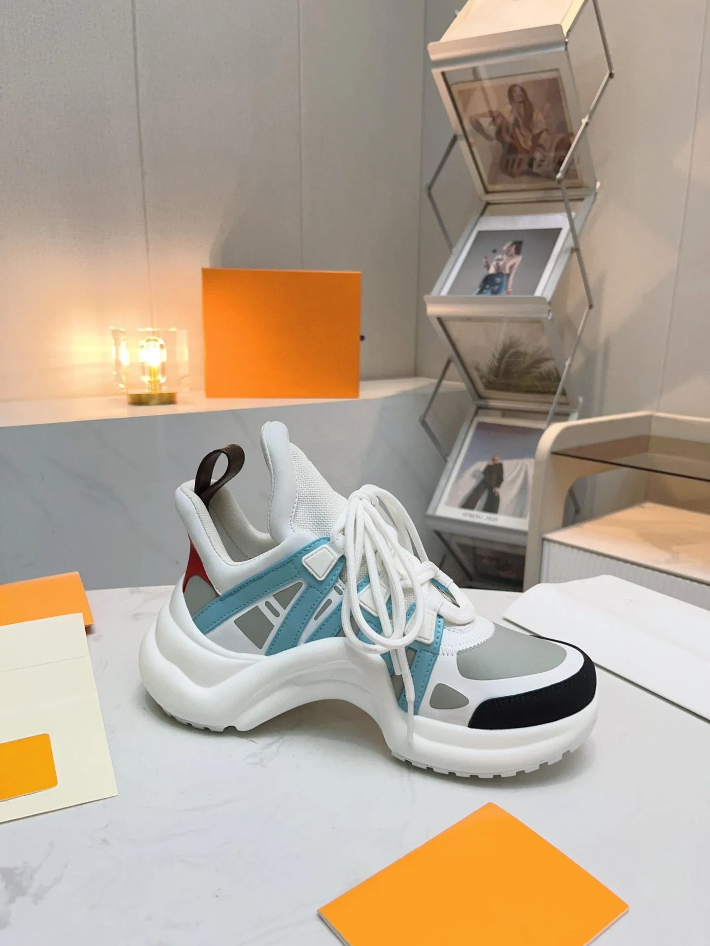 2025 Designer Fashion Increasing Archlight Top Dad Sneakers Runner Trainer Woman Thick Platform Casual Flats Suede Shoes with Box