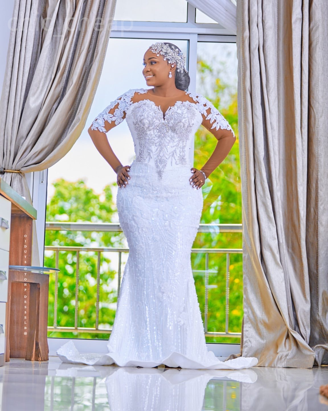 2024 Arabic Aso Ebi Plus Size White Mermaid Wedding Dress Beaded Crystals Sequined Lace Bridal Gowns Dresses ZJ243