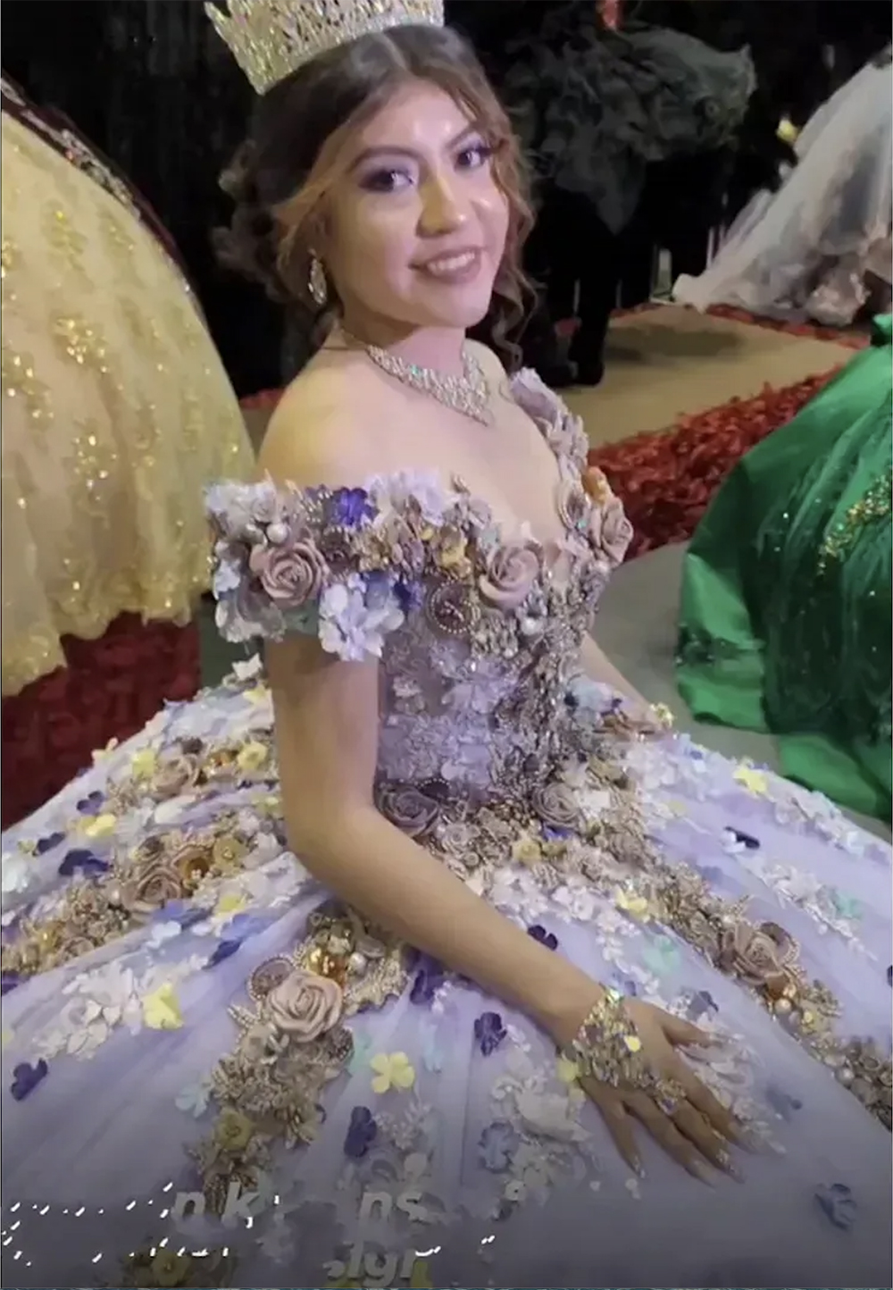 Pink Floral Crystal Sequined Ball Gown Quinceanera Dresses Sweetheart 3D Flowers Ruffles Corset Sweet 15 Vestidos De Anos