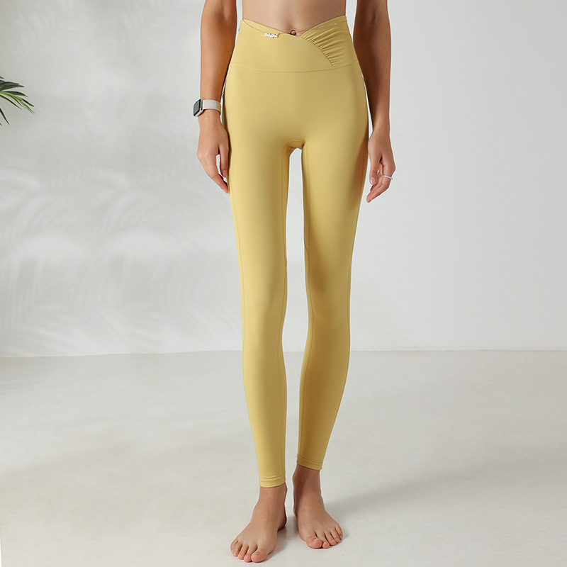 2025S Fashion Designer A Loving Heart Hip Fiess Women Wearing Tight High Waist Slimming Training Quick Dry Yoga Pants