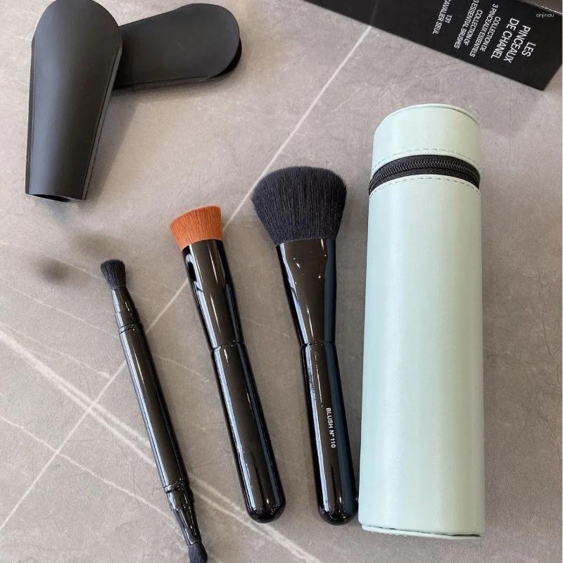 Makeup Brushes CC Collection Of 3 Essential 3PCS Brush Set Drum Blush Foundation Frush Eyeshadow Q240507