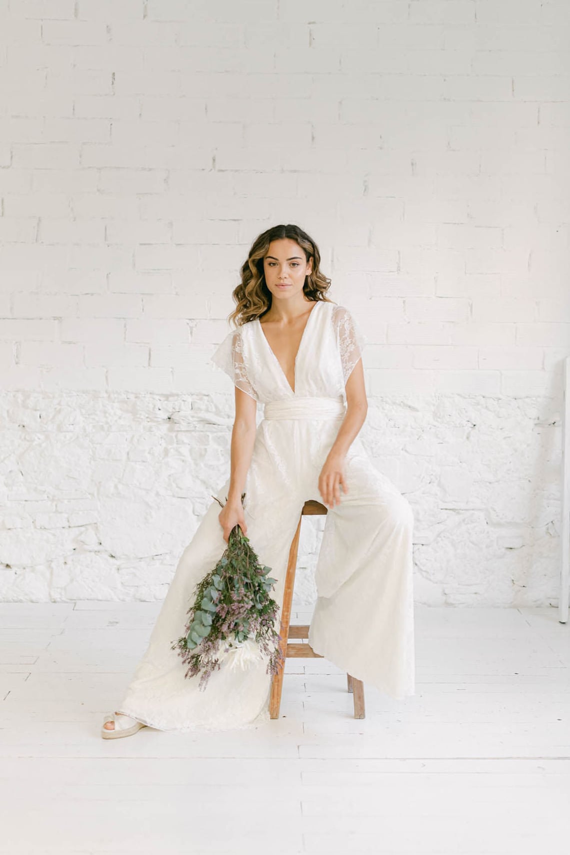 Fairy Lace Wedding Dress Trousers Summer Bridal Gowns V-Neck Short Sleeves Fairy Wedding Gowns