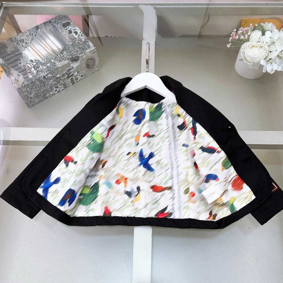 Brand baby Tracksuits Colorful printed lining KIds formal dress Size 100-150 Embroidered logo suit jacket and pants