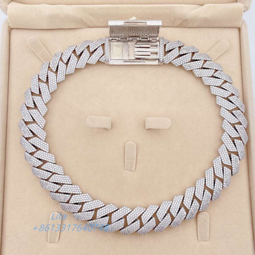 Buss Down Luxury Hip Hop Jewelry 18mm 4 Rows Iced Out Moissanite Miami 925 Cuban Link Chain