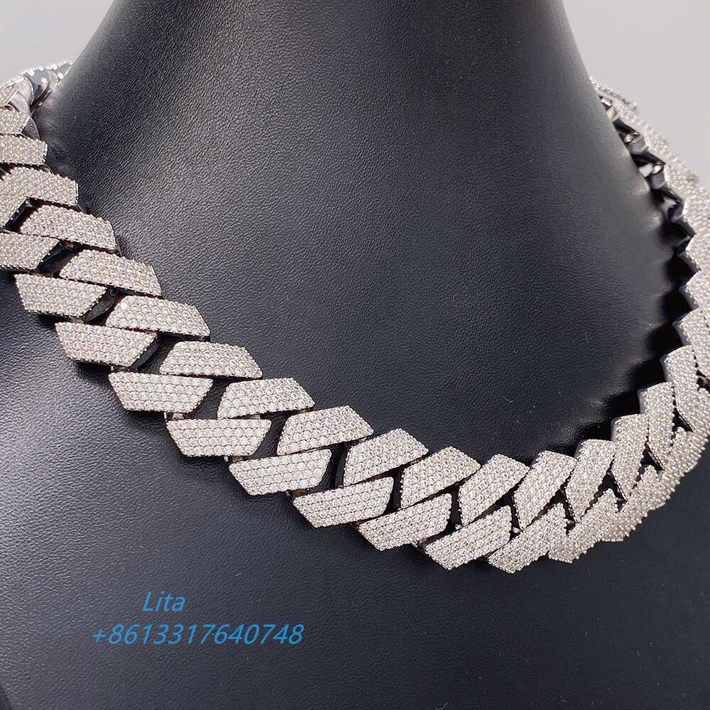 Buss Down Luxury Hip Hop Jewelry 18mm 4 Rows Iced Out Moissanite Miami 925 Cuban Link Chain