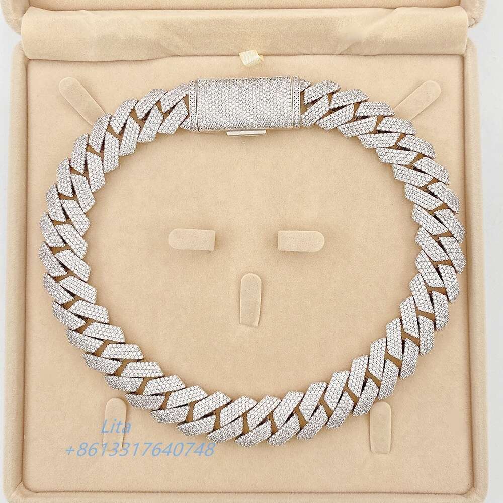Buss Down Luxury Hip Hop Jewelry 18mm 4 Rows Iced Out Moissanite Miami 925 Cuban Link Chain