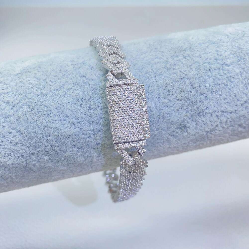 New Trending Hiphop Jewelry Women Iced Out Rhodium Plated Full-diamond Moissanite Cuban Link Bracelet