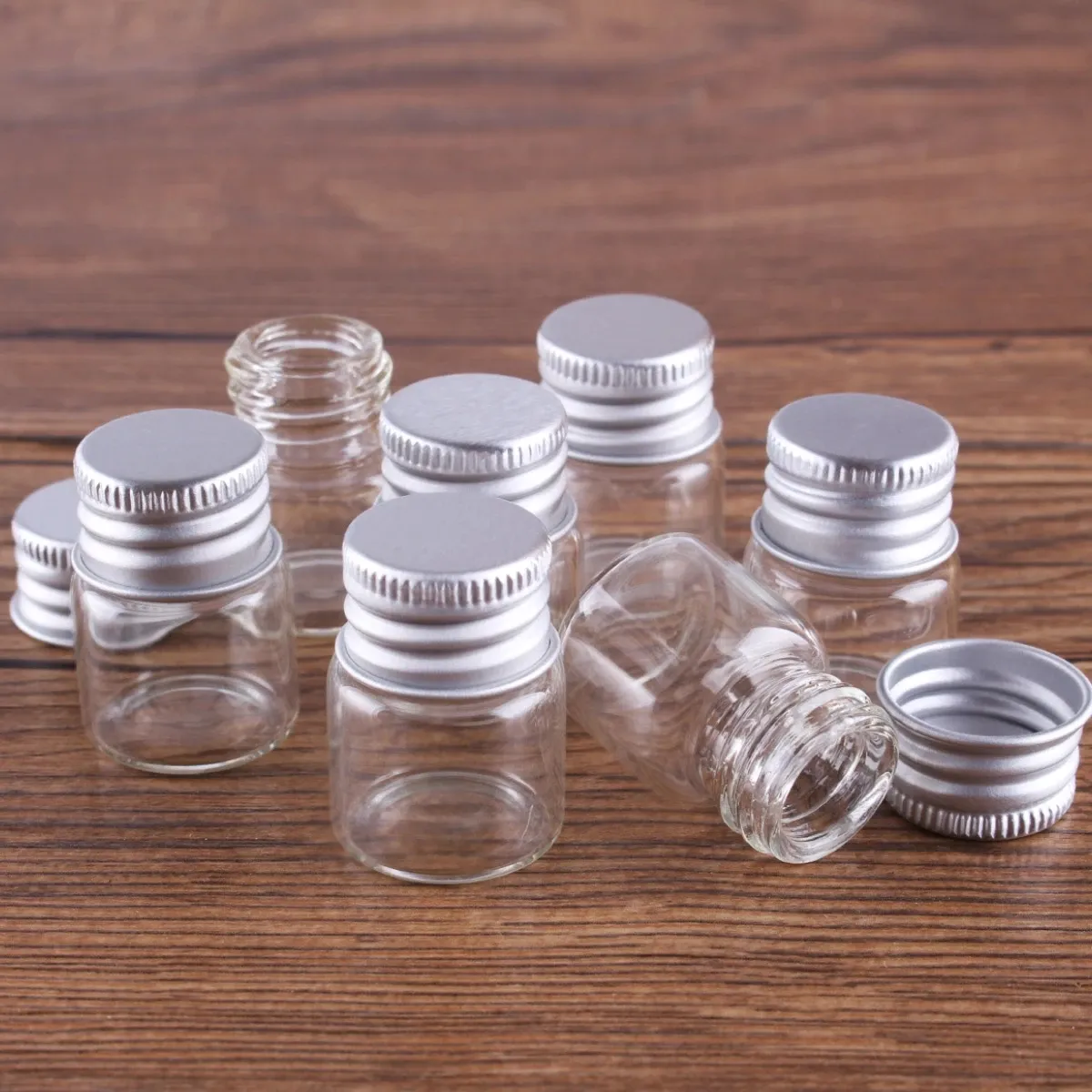 wholesale Small Glass Bottles Tiny Jars with Aluminum Screw Lid Mini Vials Metal Caps Top Sample Message Bottles ZZ