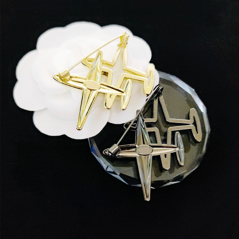 Hollow Rhinestone Airplane Brooch with Stamp Women Men Letter Aircraft Brooch Suit Lapel Pin Silver Gold