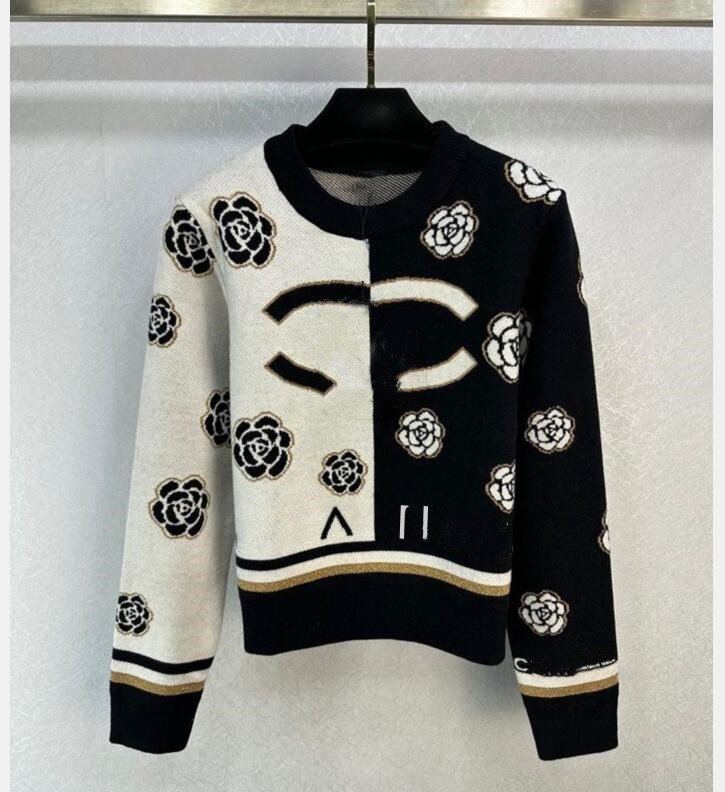 Spring new Women's Sweaters Knitwear Casual Luxury brands Women designer Sweaters Contrasting colors cc coat