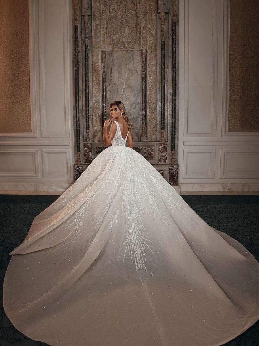 Gorgeous Sequins Mermaid Wedding Dresses Spaghetti Straps Bridal Gowns with Overskirts Sleeveless Custom Made Plus Size Bride Dress