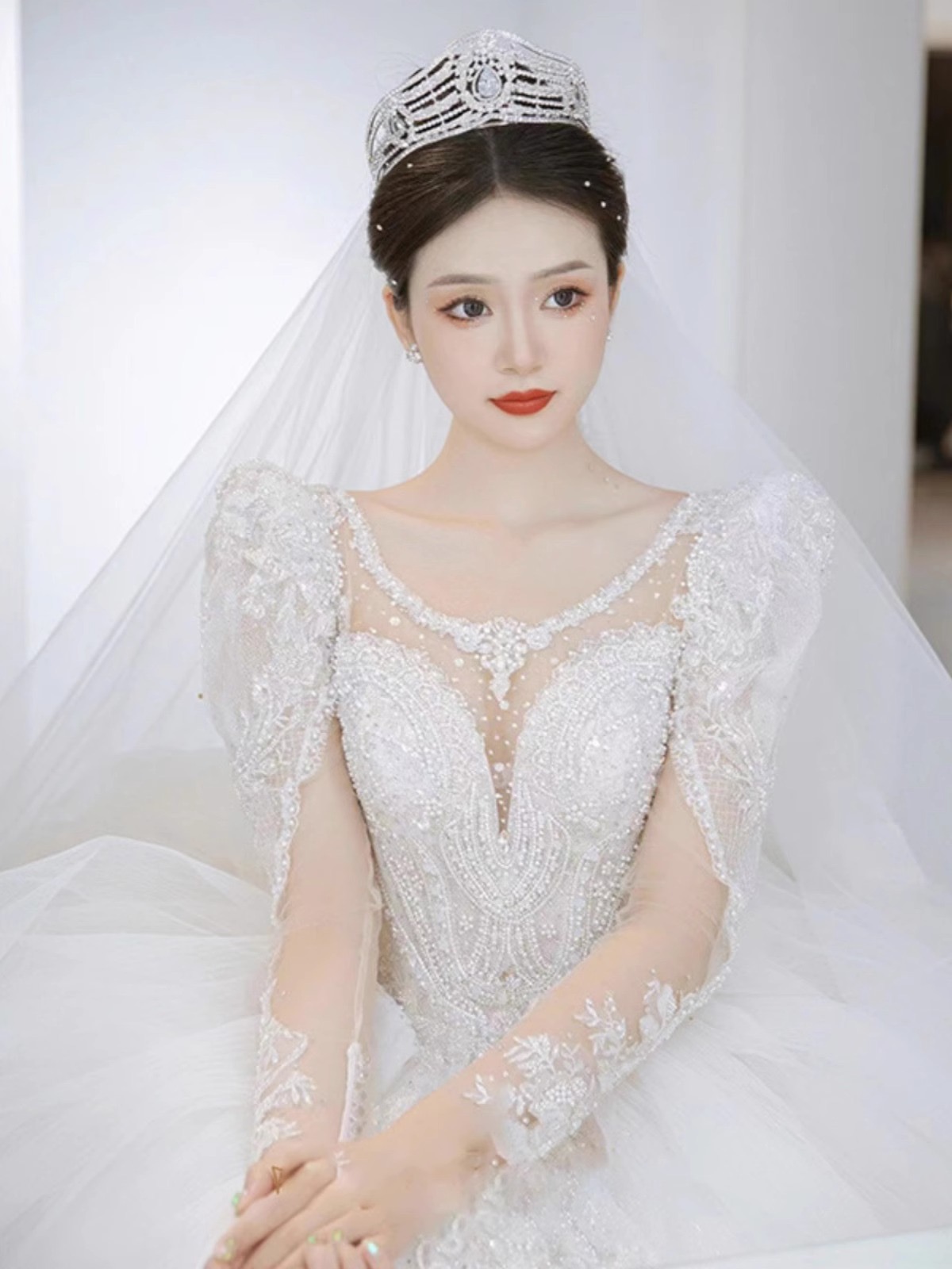 2024 Luxurious Crystal Wedding Dresses Ball Gown wed dress bridal gown blingbling Beading Pearls Sequined Lace vestidos novia Custom Made Bride robes 