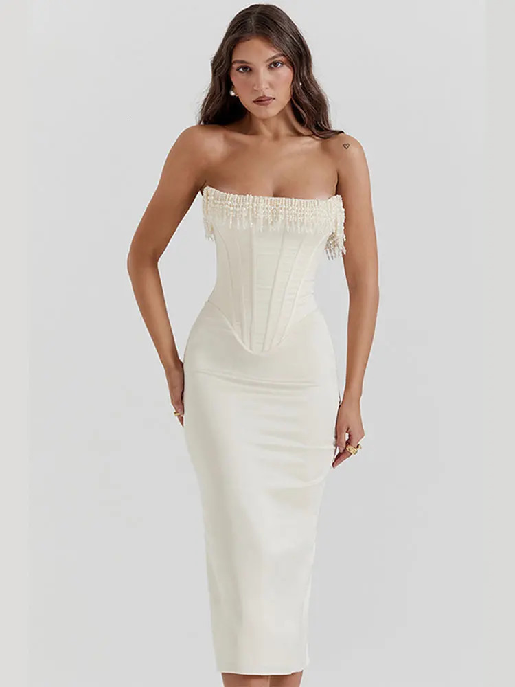 Elegant Backless Tassels Dress For Women Fashion Sleeveless Strapless Slim Fit Dresses Female Holiday Evening Party Robes 240124