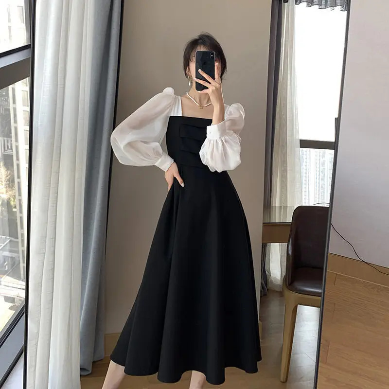 French Style Temperament Women's High-Grade Black Dress Hepburn Style Black Turtleneck Dress for Women Autumn Korean 240126