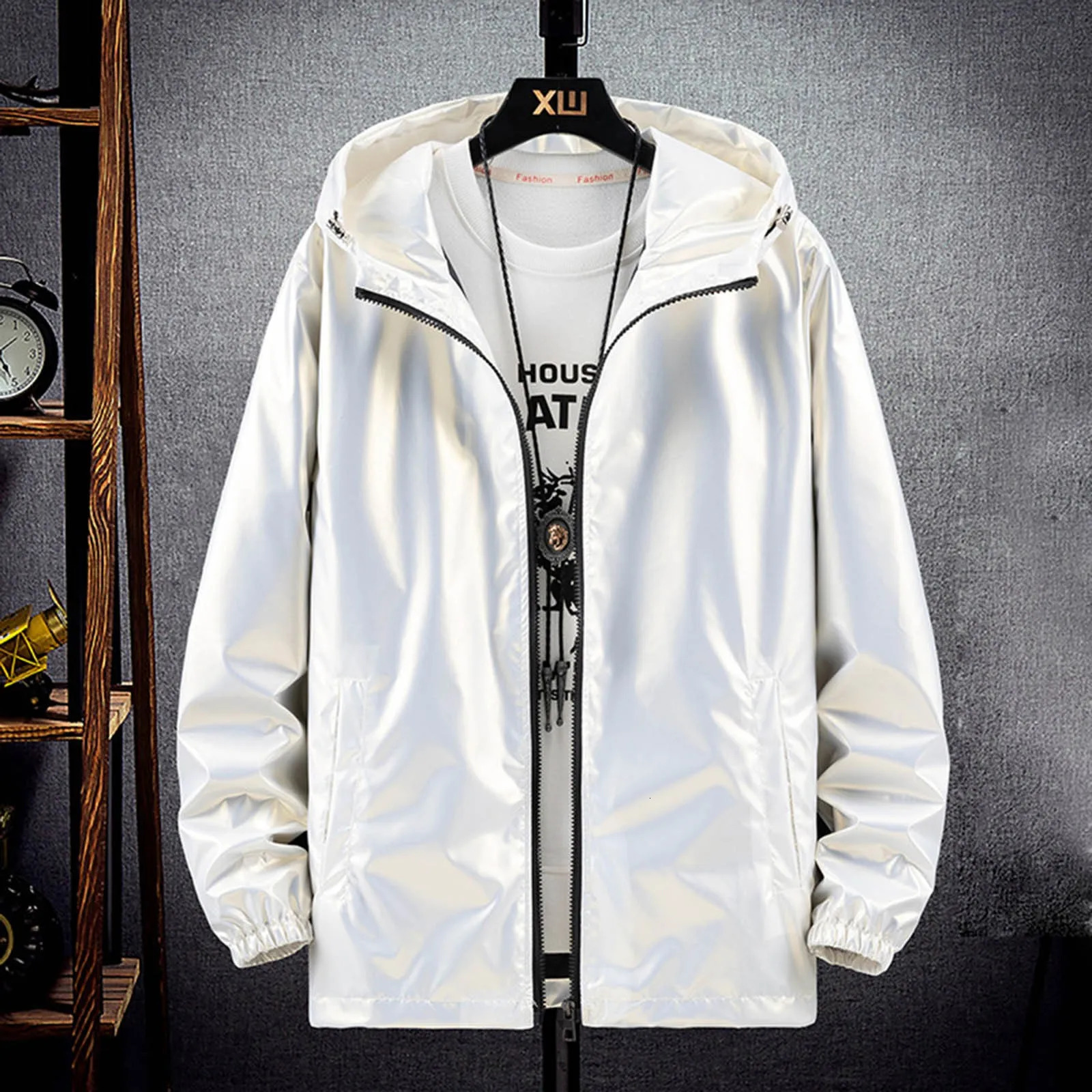 with Hood Windbreak Winter Overcoat Mens Fashionable Bright Face Pocket Cardigan Zipper Thin Coat Jacket Cool Mens Jackets 240126