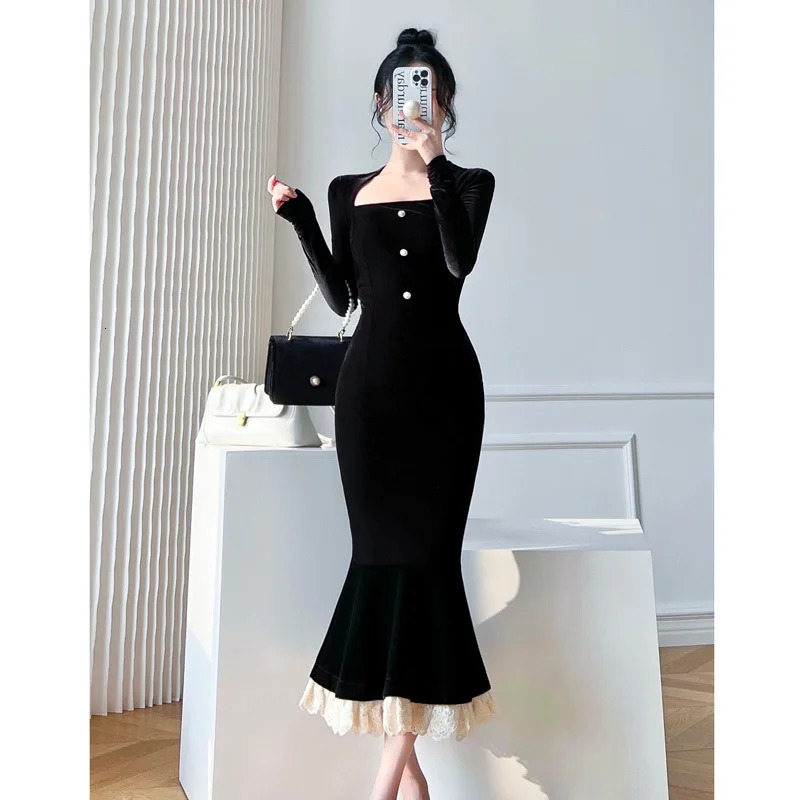French Style Temperament Women's High-Grade Black Dress Hepburn Style Black Turtleneck Dress for Women Autumn Korean 240126