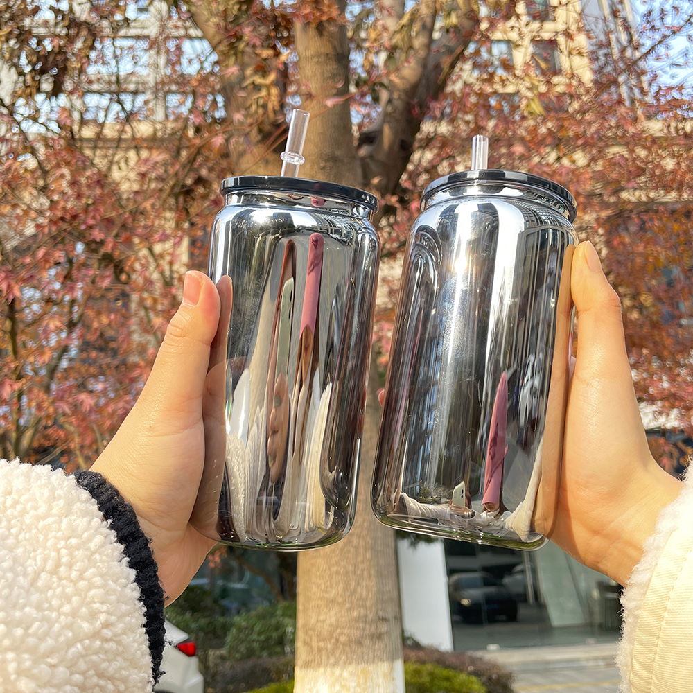 Recyclable high borosilicate glass BPA Free middle night metal mirror black plated 16 OZ beer soda Can Tumbler Glasses with plastic lids and straw for