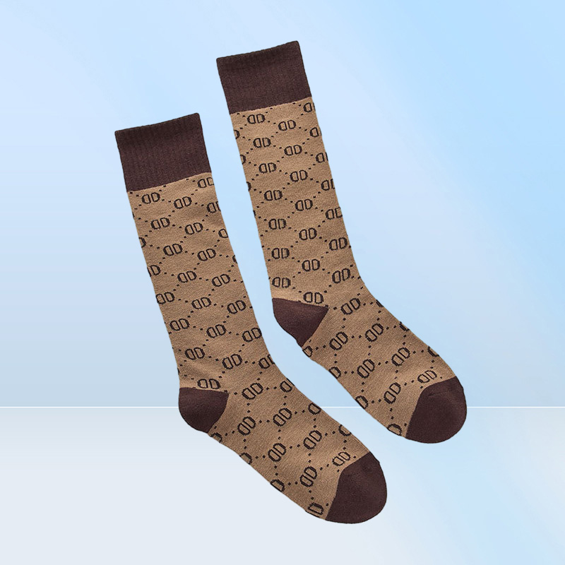 Designer Womens Socks Five Pair Luxe Sports Winter Letter PrintedSock Embroidery Cotton With Box