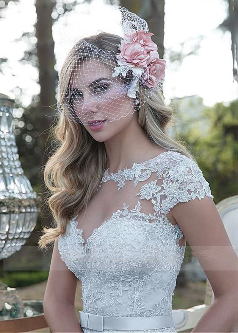 Elegant Short Sleeves Mermaid Wedding Dresses With Detachable Train Lace Appliques Back Illusion Sexy Long Bridal Gowns 2024 Spring Summer