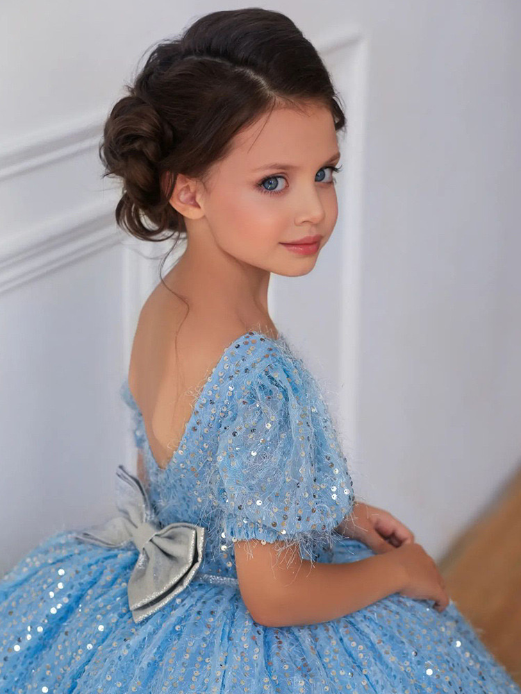 new Ball Gown Pearls Flower Girl Dresses For Wedding Light Sky Blue sequined Appliqued Pageant Gowns Floor Length Tulle feather tutu puffy First holy 