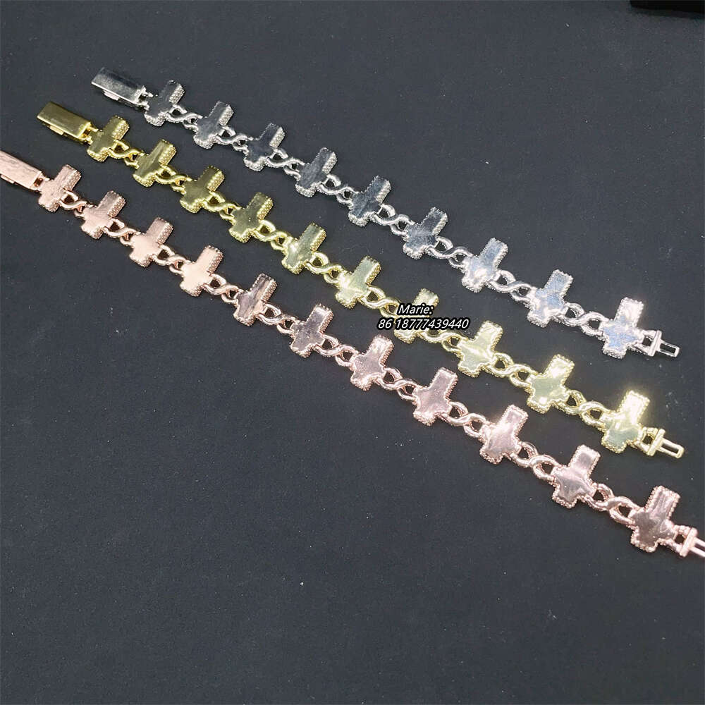 Luxury Jewelry Moissanite Diamond 925 Silver Vvs Baguette Bracelet Pass Tester Cross