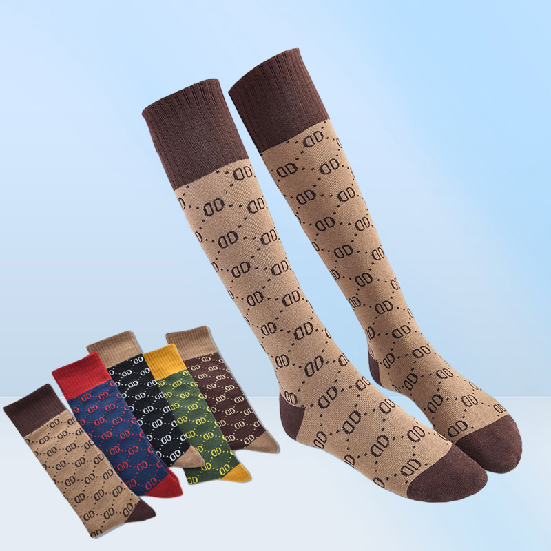 Designer Womens Socks Five Pair Luxe Sports Winter Letter PrintedSock Embroidery Cotton With Box