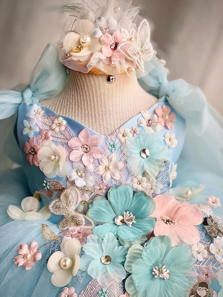 Sky Blue 2024 Flower Dresses Butterfly Puffy Girl Pageant Dress Birthday Gowns Hand Made Flowers Colorful Tiered Tulle Princess Queen Marriage Gown 40