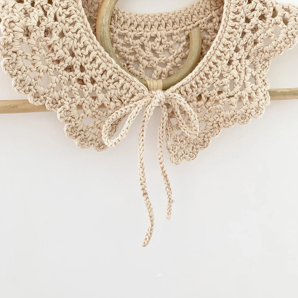Kids Crochet Collar Korean Style Toddler Cute False Children Clothes Accessiory Baby Girls Cotton Bibs Shawl 240125bj