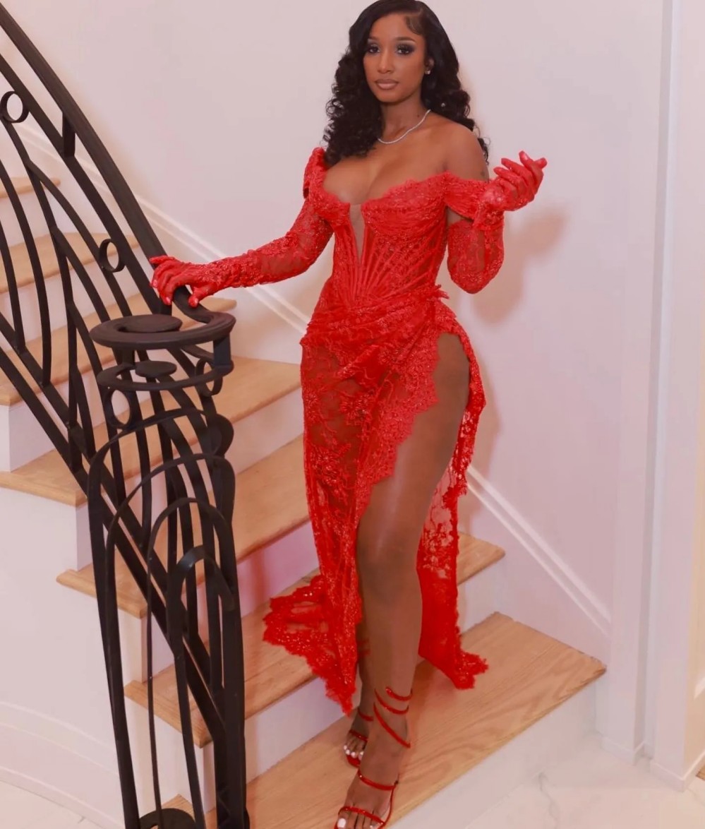 Sexy Red Prom Party Dress 2024 Off Shoulder See Thru Lace Split Long Pageant Evening Formal Gowns NO Gloves Robe De Soiree
