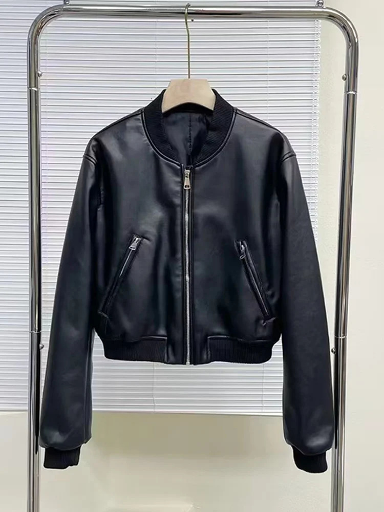 Fashion Women Bomber Jacket Chic Cropped Leather Short Coat Female Stand Collar Gothic Racing Jackets Biker Motorcycle Outerwear 240124