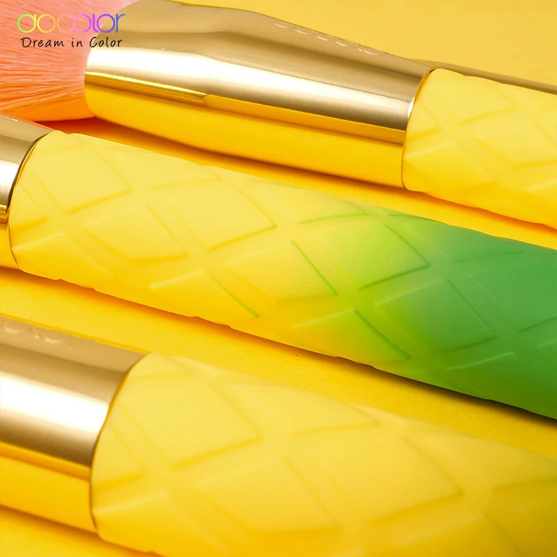 Docolor Makeup Brushes 16pcs Pineapple Makeup Brushes Set Foundation Powder Face Blending Contour Eyeshadow Make Up Brushes Set 240124