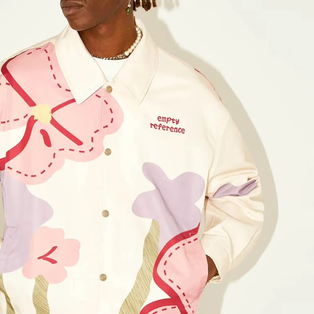 Mens Vintage Denim Jacket Loose Floral Pattern Cowboy Jackets Jeans Harajuku Hip Hop Bomber Jacket Casual Coat Cotton White 240126