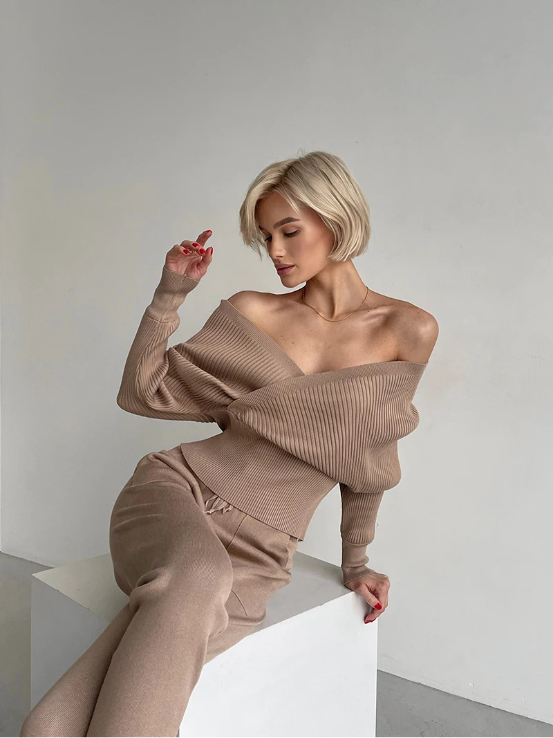 Sexy Off Shoulder Knitted Two Piece Set Women Long Sleeve Sport Tracksuit 2 Piece Sweater Pants Suits Matching Sets For Women 240131