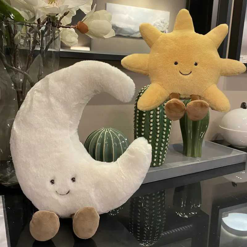 Adorable Smile Face White Moon Yellow Sun Plushie Stuffed Cute Cartoon Weather Plush Toy for Kid Bedroom Decor Sofa Throw Pillow Y240801