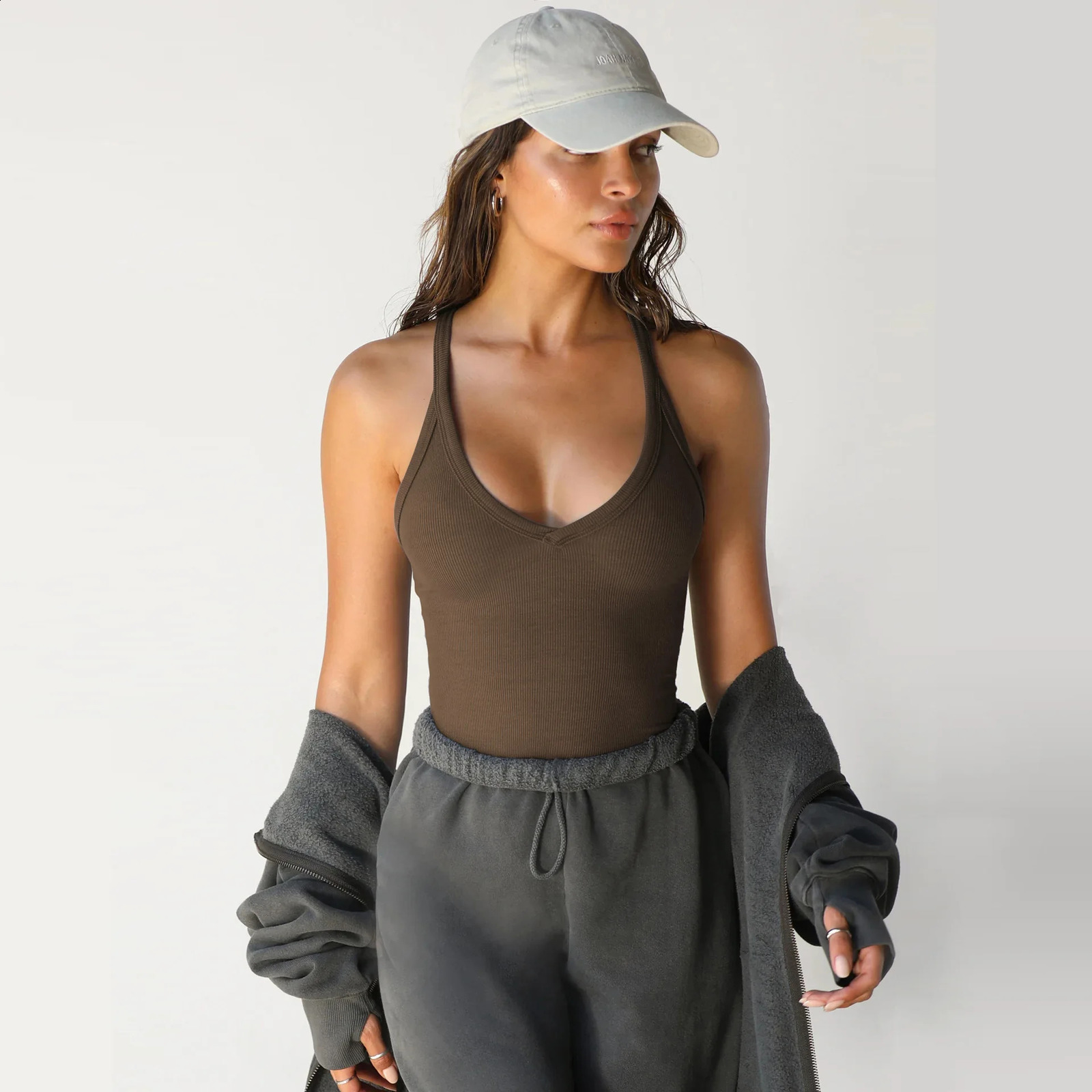 2024 Knitted Crop Top Women Sexy V-neck Sleeveless Streetwear Bodycon Raceback Tank Top Ropa De Mujer 240801