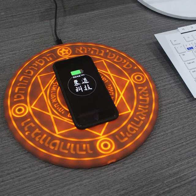 New Arrival Magic Array Wireless Charger Universal Qi Wireless Fast Charger Charging Pad for some Mobile Phone 10W M250402