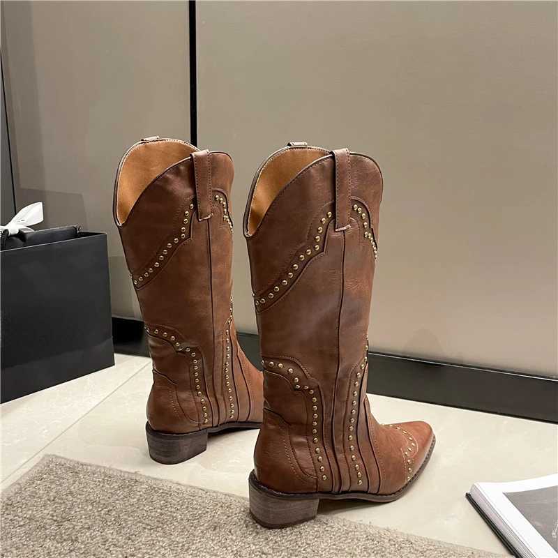 Studded Boots Women 2023 Low Heel Cowboy Chelsea Western Short Leather Knee High Luxury Designer Gothic New Rock Shoes VintageCI24801