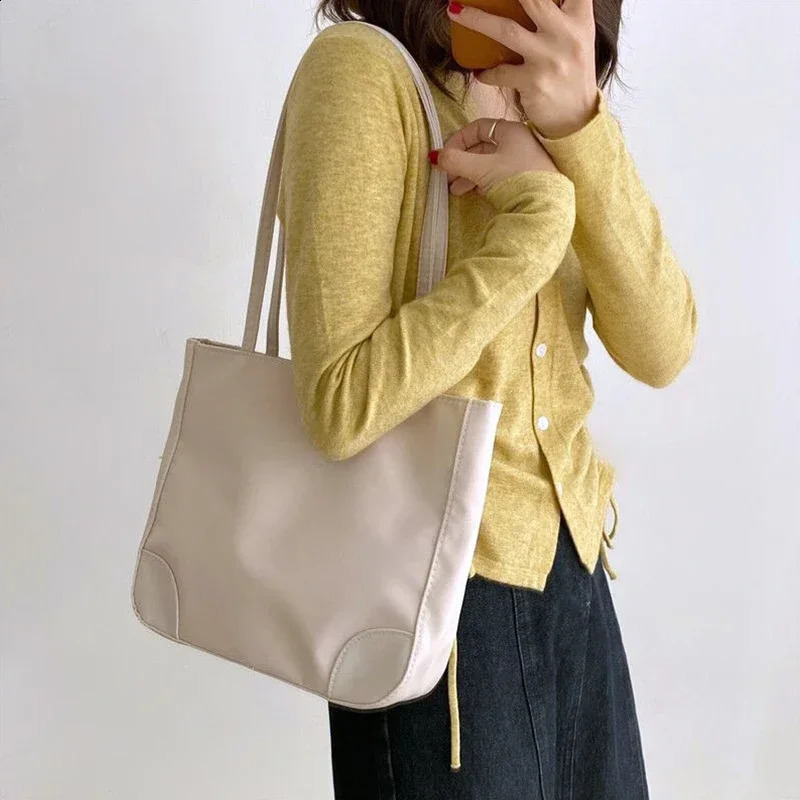 Lightweight Waterproof Oxford Cloth Shoulder Handbags Simple Large Capacity Underarm Bag Fashion Portable Tote Bags for Women 240801