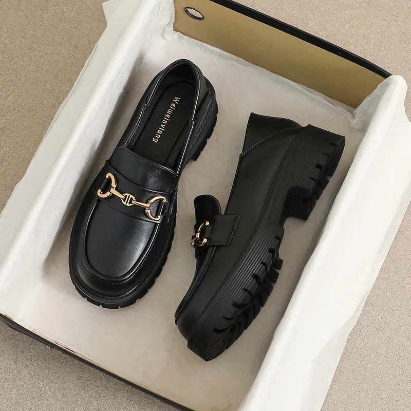 Spring Womens High Heel Leather Shoes British Style Black Low Heel Shoes Suitable for Party and Work Womens Casual Shoes 41-43 240731