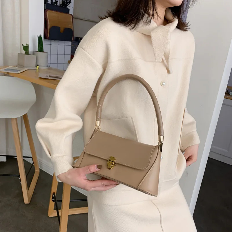 Womens Retro Handbag PU Leather Shoulder Bag 240826