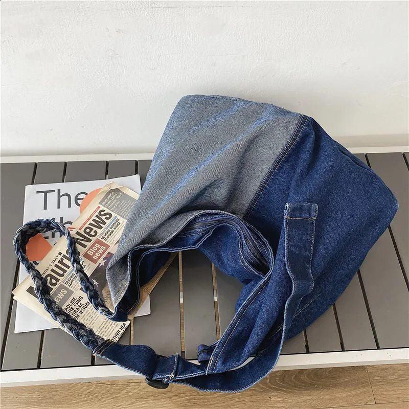 Oversized Patchwork Tote Bags For Women Latest Trend Shoulder Crossbody Bag Braided Strap New Denim Fabric Big Capacity Shopper 240731