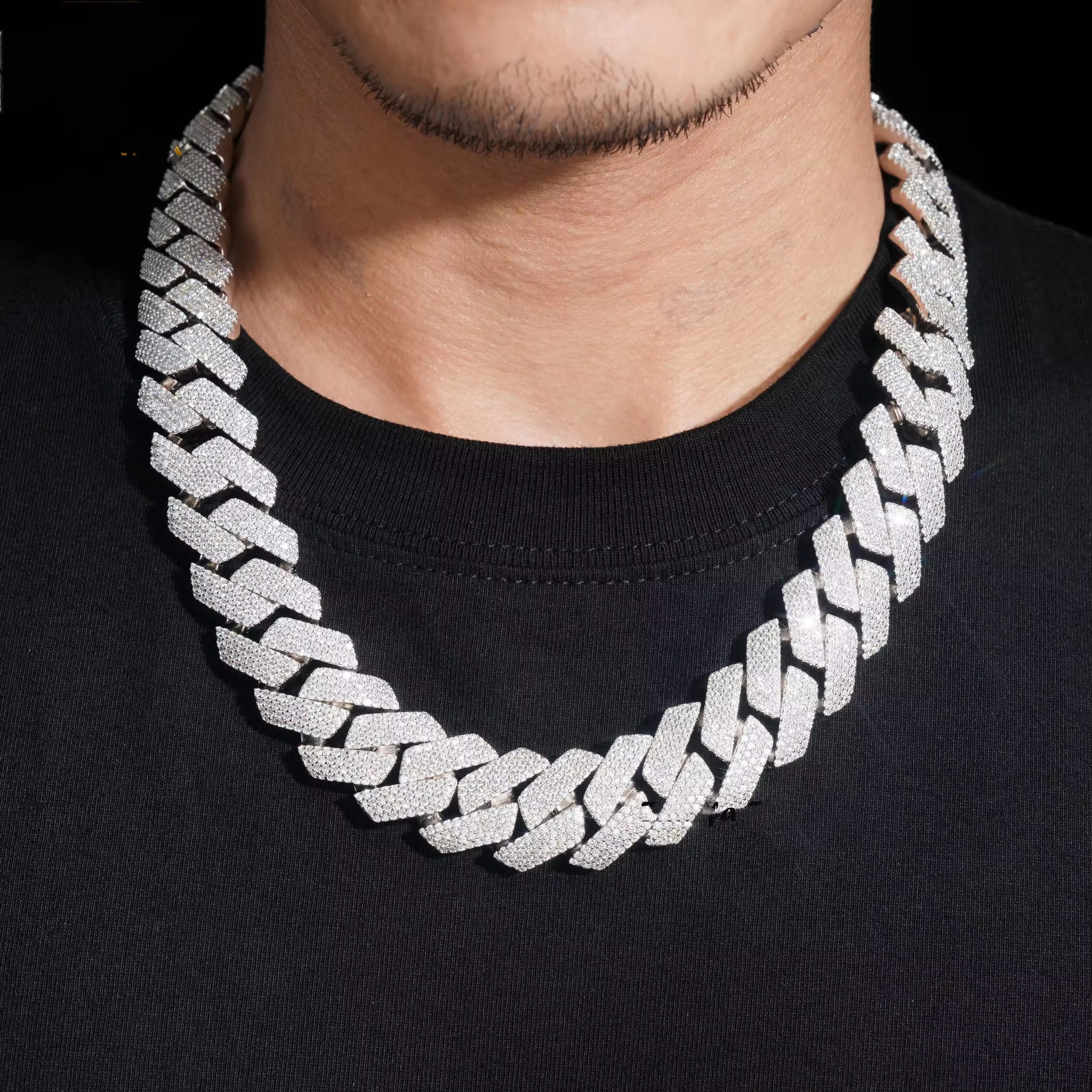 Cuban Link Necklace 3 Row Moissanite 20MM W Gold Chains for Men Prong Chocker S Personalize Iced Out Chain Hip Hop Designer Jewelry