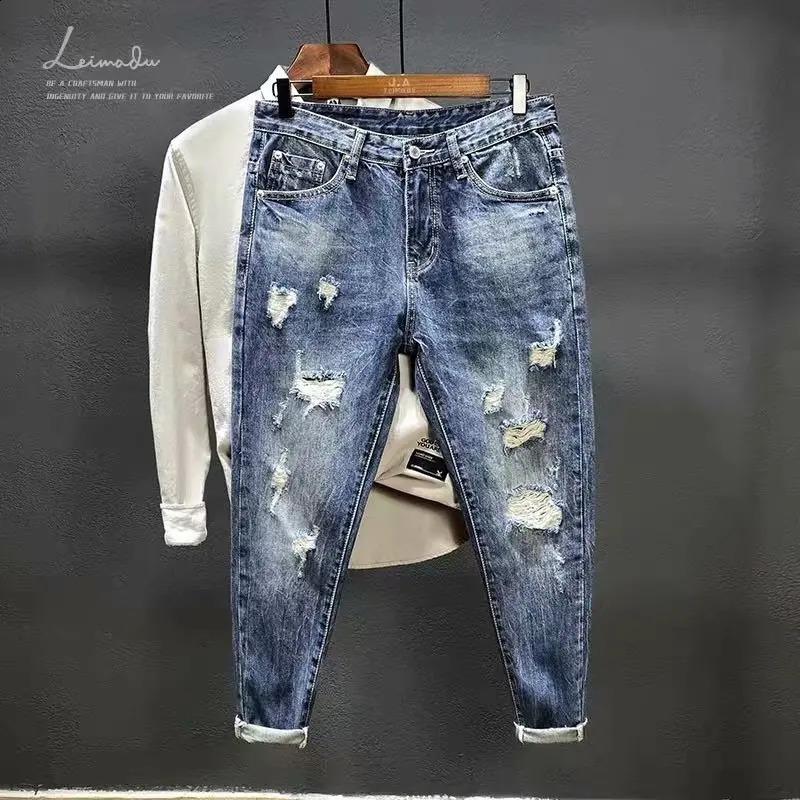 Mens Cowboy Pants with Print Ripped Broken Holes Graphic Trousers Aesthetic Tapered Harajuku Classic Buggy Xs Jeans for Men 240801