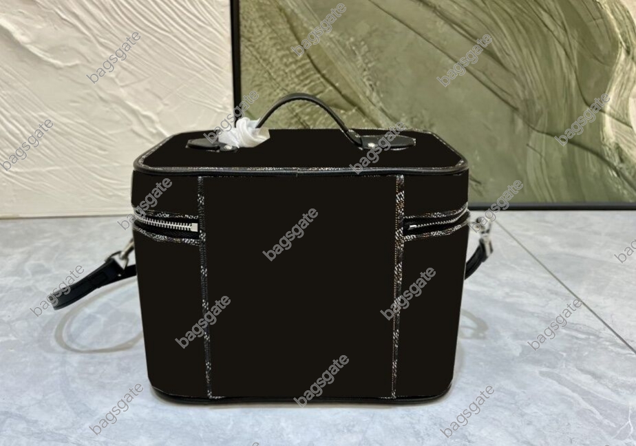 7a Designer Women case cosmetic Vanity bags Fashion Makeup Hnadbags with crossbody strap for Travell outdoor