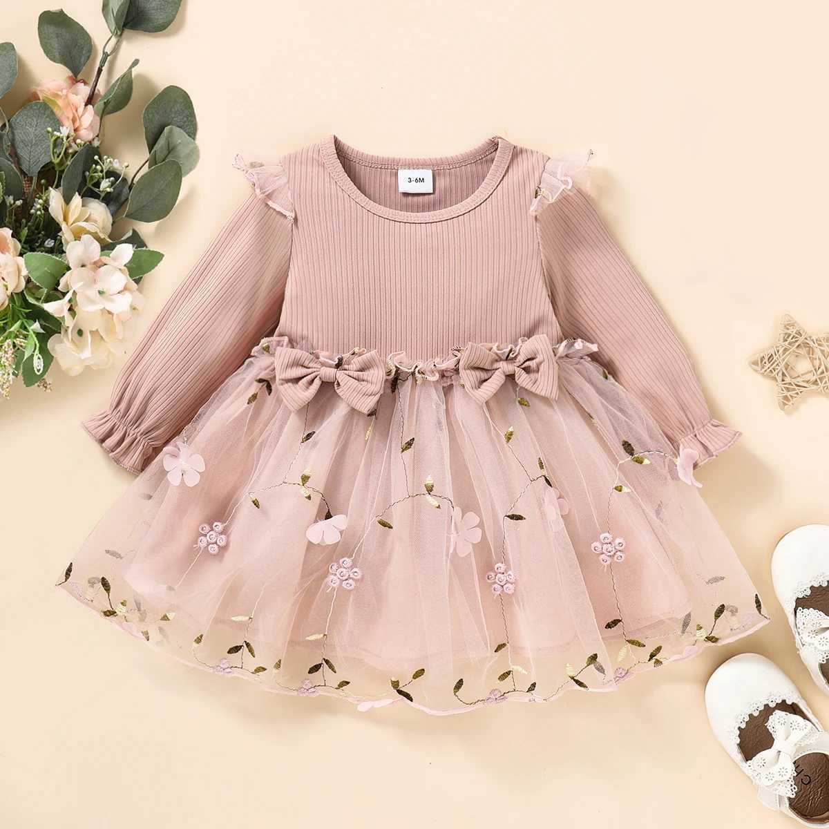 New single piece spring and autumn baby girl pink slender sleeping princess flower mesh dress X2502201