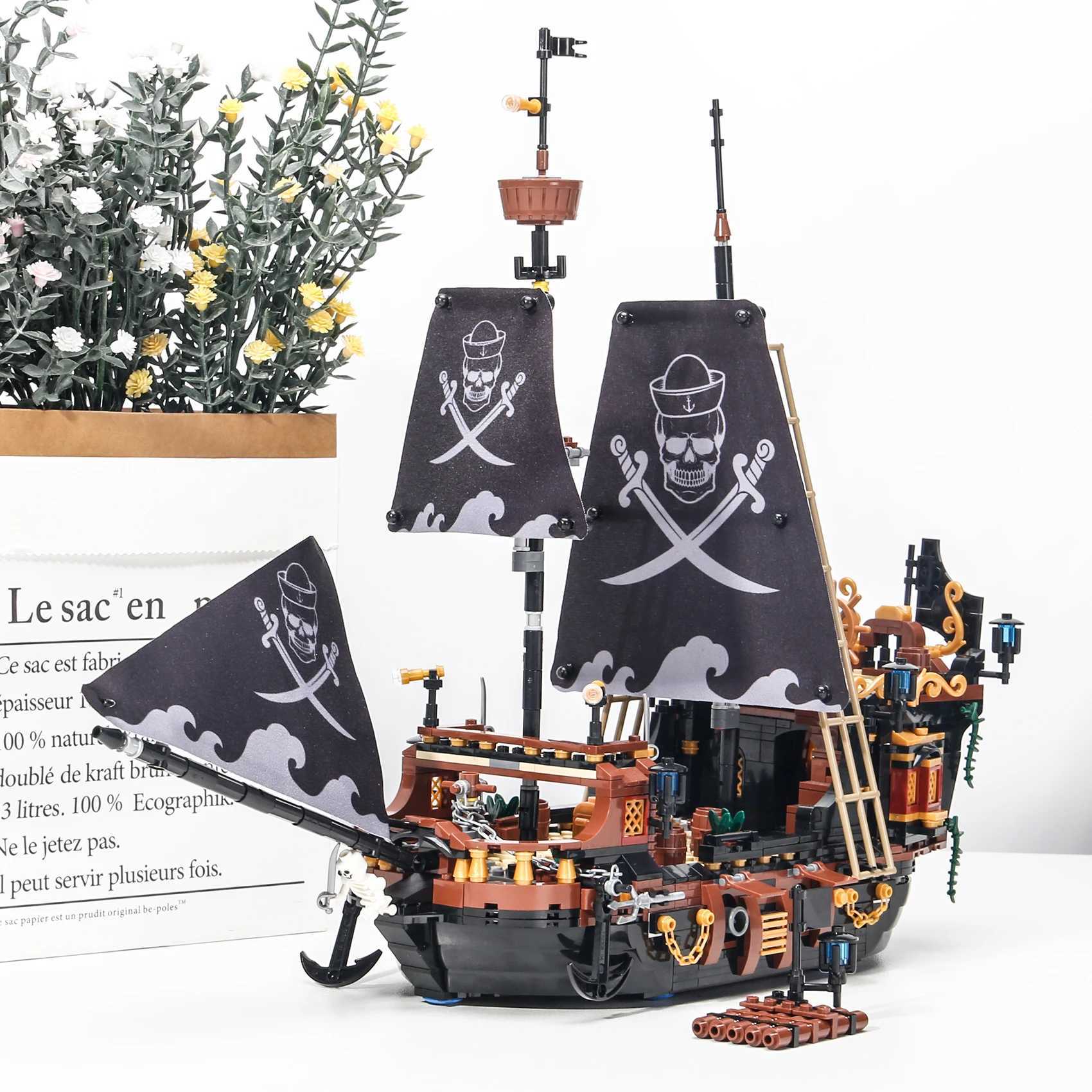1328PCS Creative The Black Pearl Pirate Jack Sparrow Ship Building Blocks Boat DIY Bricks Toys Birthday Christmas Gift For Kids Y240731