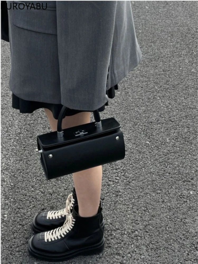 wallet and handbag highquality leather womens bag Y2k shoulder fashionable black casual messenger retro top 240817