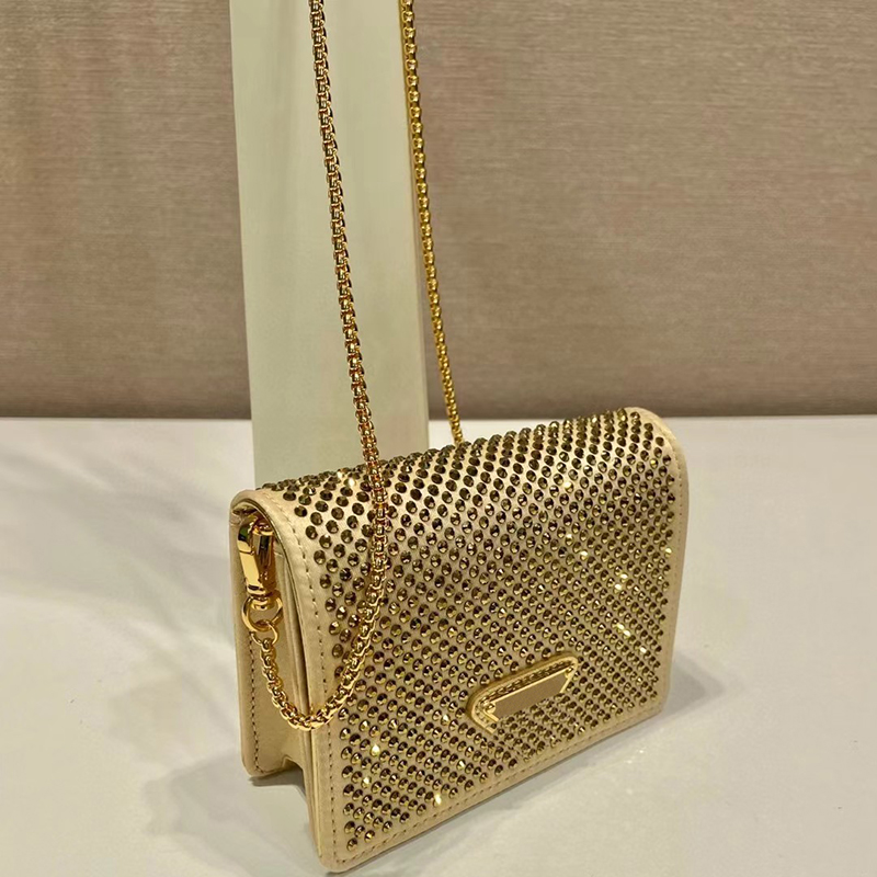 Women shoulder bag crossbody chain bags Necklace crystal bag handbag large capacity high quality with crystal fashion luxury shopping bag yijin240719400