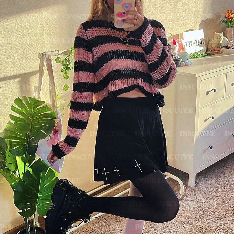INSCUTEE Pastel Goth Pink Sweater Women Streetwear Emo Alternative Grunge sweet Strap Hole Long Sleeve Loose Pullover Female 240812