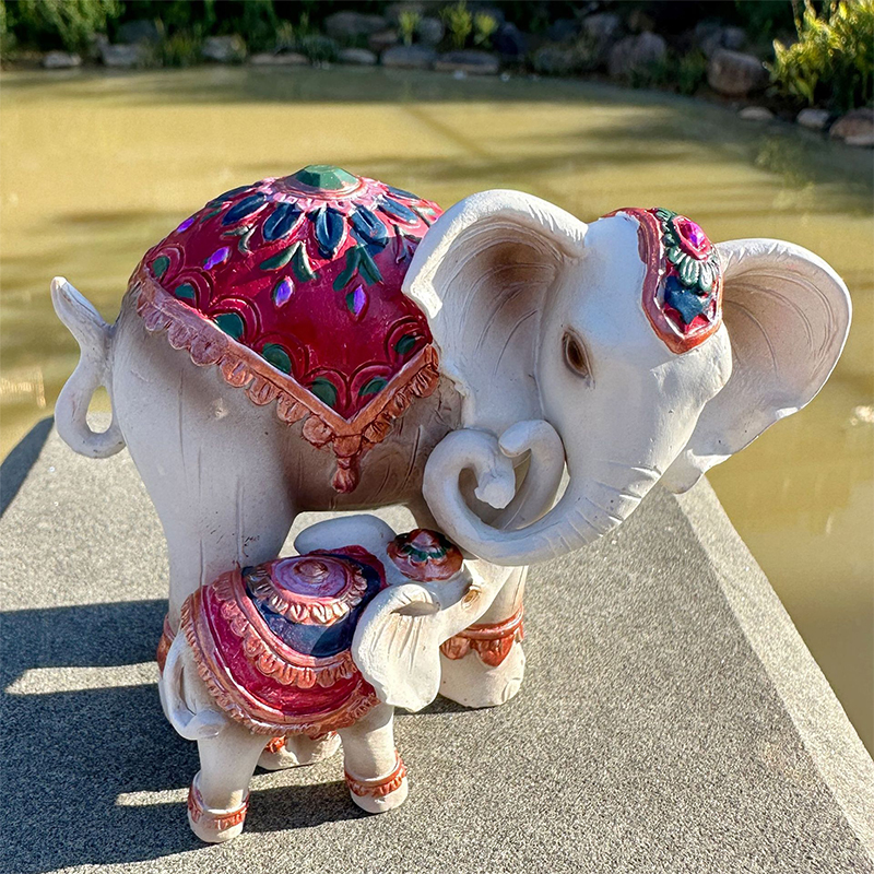 Outdoor Garden Resin Crafts Statue Mother and Child Love Elephant Home Desktop Decoration Ornament